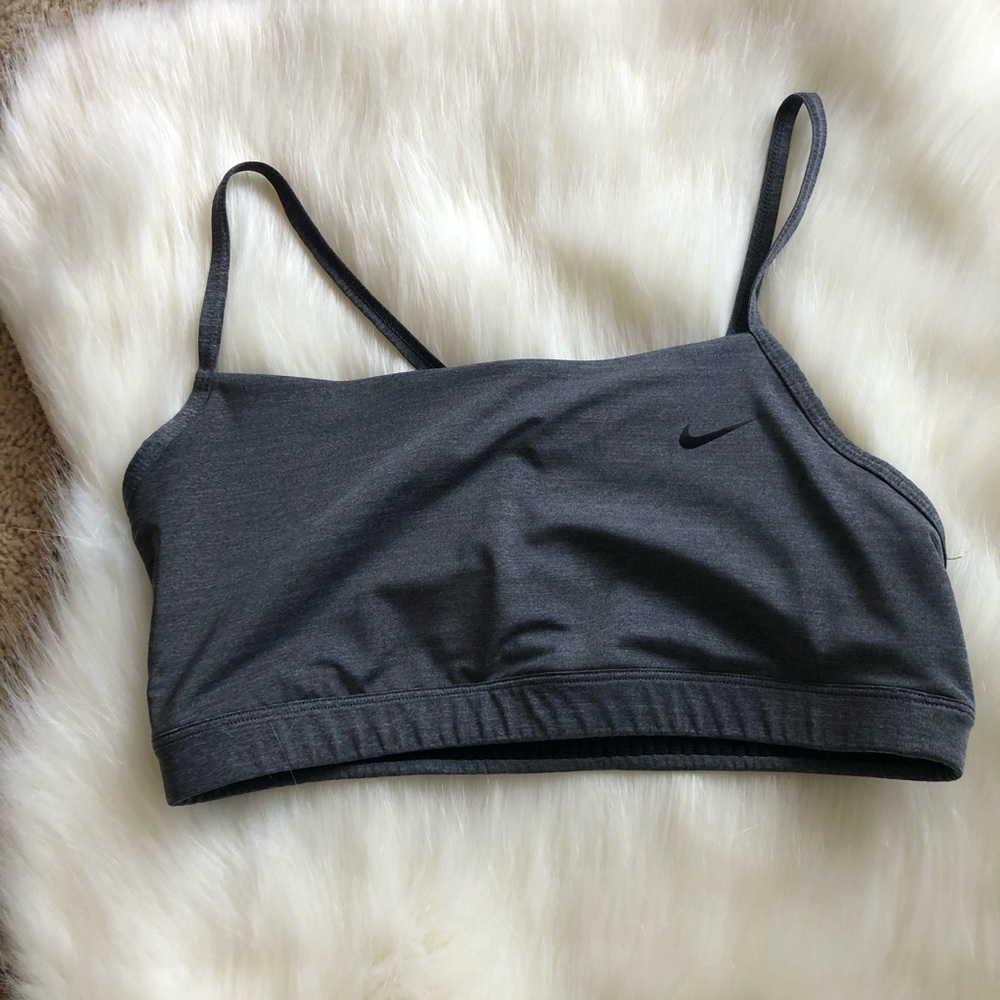 Medium gray sports bra